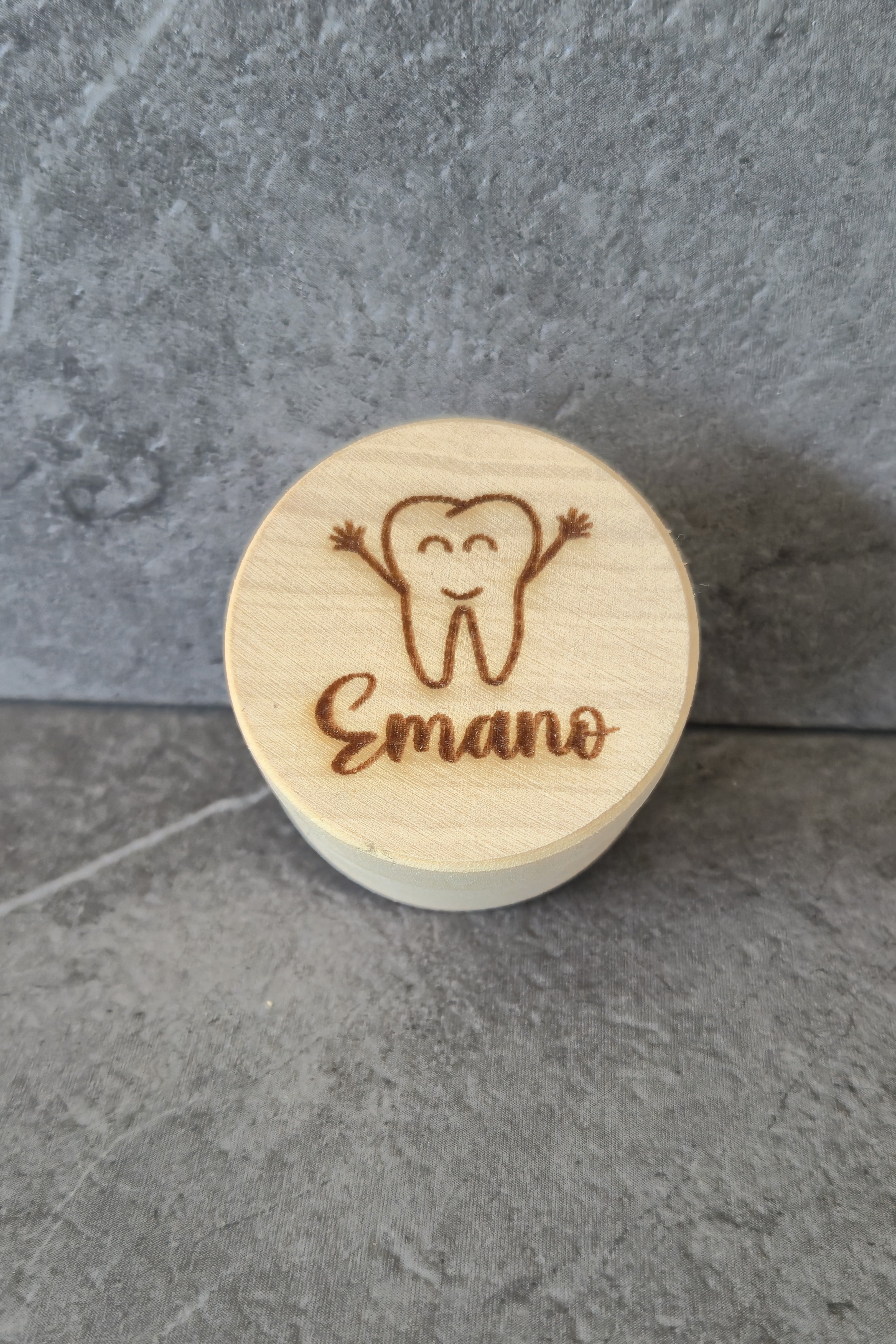 Doosje voor ringen / oorbellen in RUBBERWOOD